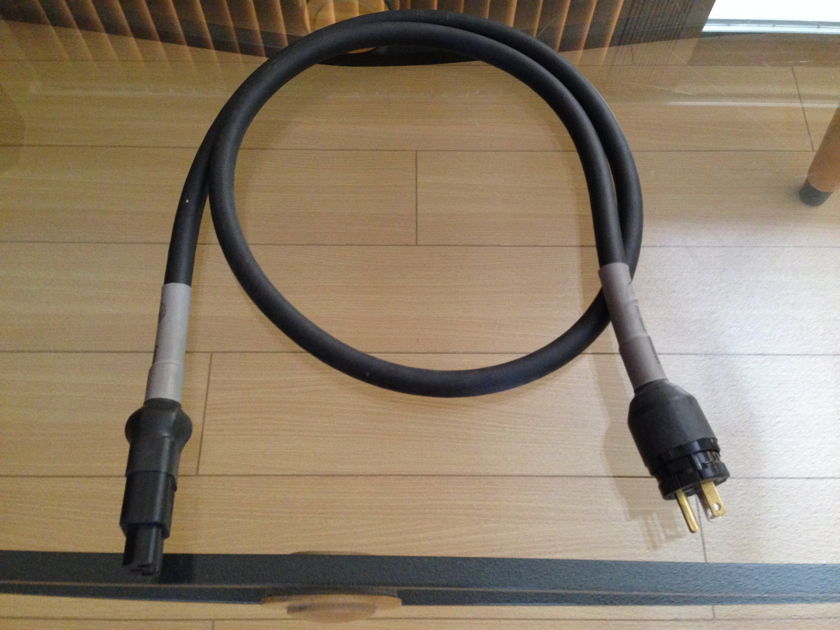 CARDAS   GOLDEN REFERENCE 1.5M POWER CORD