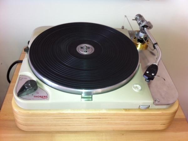 SME tonearm and headshell only, table and cartridge not included