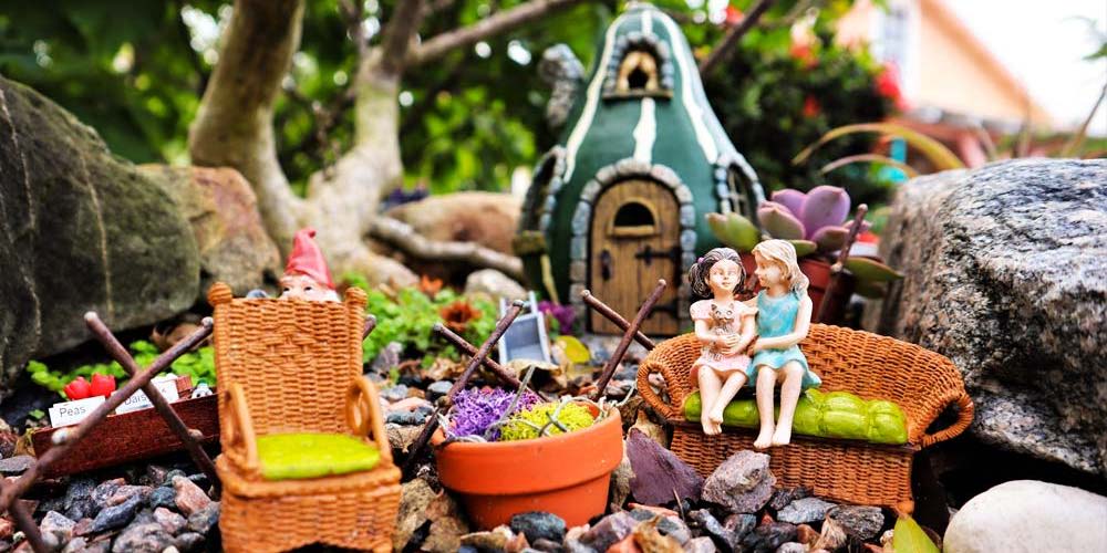 Farm + Fairy Friends Market promotional image