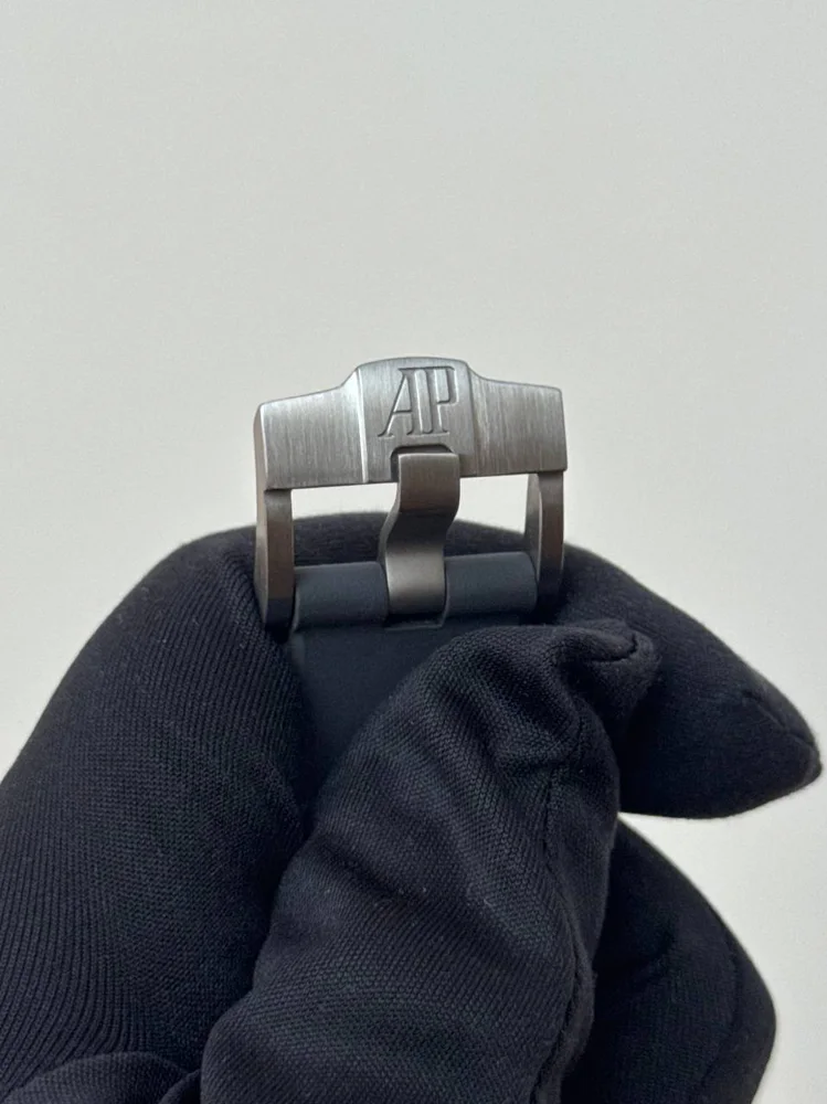 Audemars Piguet Royal Oak Offshore Chronograph Elephant 26470ST.OO.A104CR.01