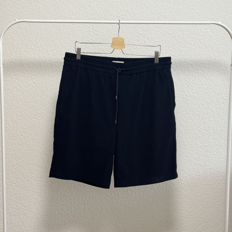 Schwarze Shorts Gr. XL