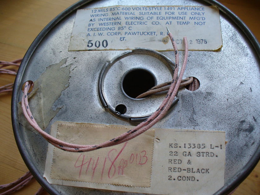 Vintage Western Electric 22GA KS13385L 1M RCA Interconnect Cables Organic Sounding Cables With Excellent Tone