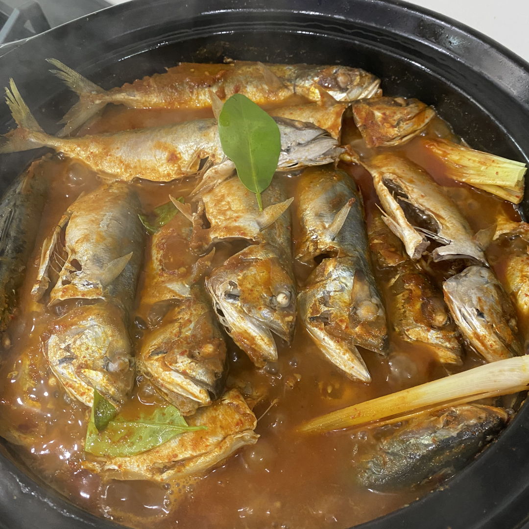 I didn’t have ikan pari so I replaced it with ikan kembung. I also added Bunga Kantan for flavour and it tasted really good. Love this recipe, taste just like my grandmother cooking.