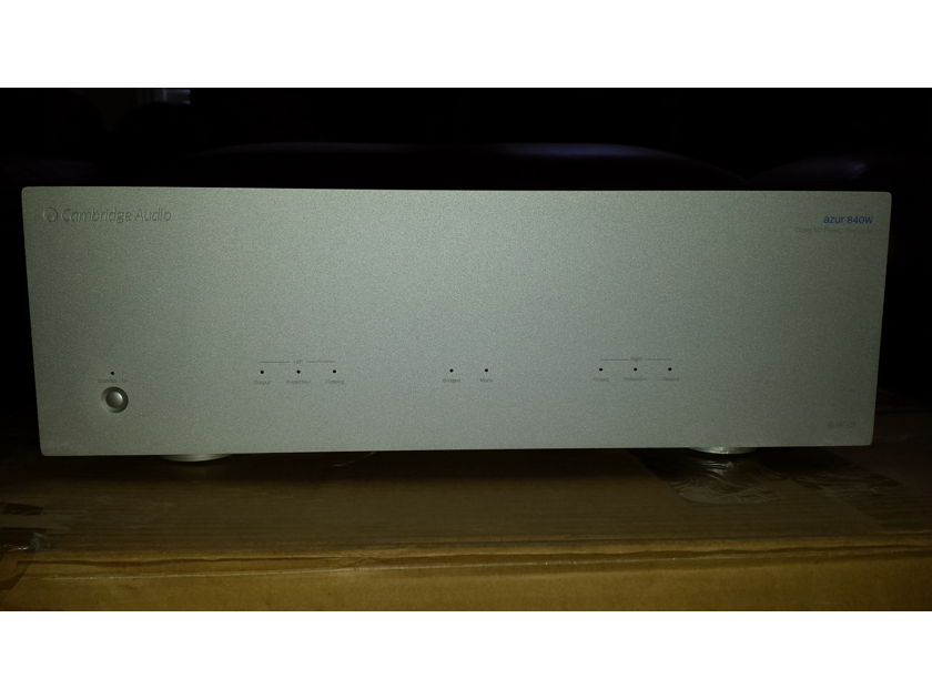 Cambridge Audio Azur 840w  Power Amplifier - Silver