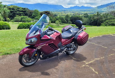 2009 KAWASAKI ZG1400B9F CONCOURS 14 motorcycle for rent near Lihue, HI