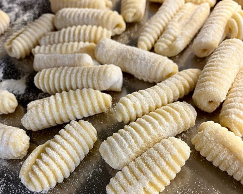 Cooking classes Palma di Montechiaro: Discovering fresh Sicilian pasta
