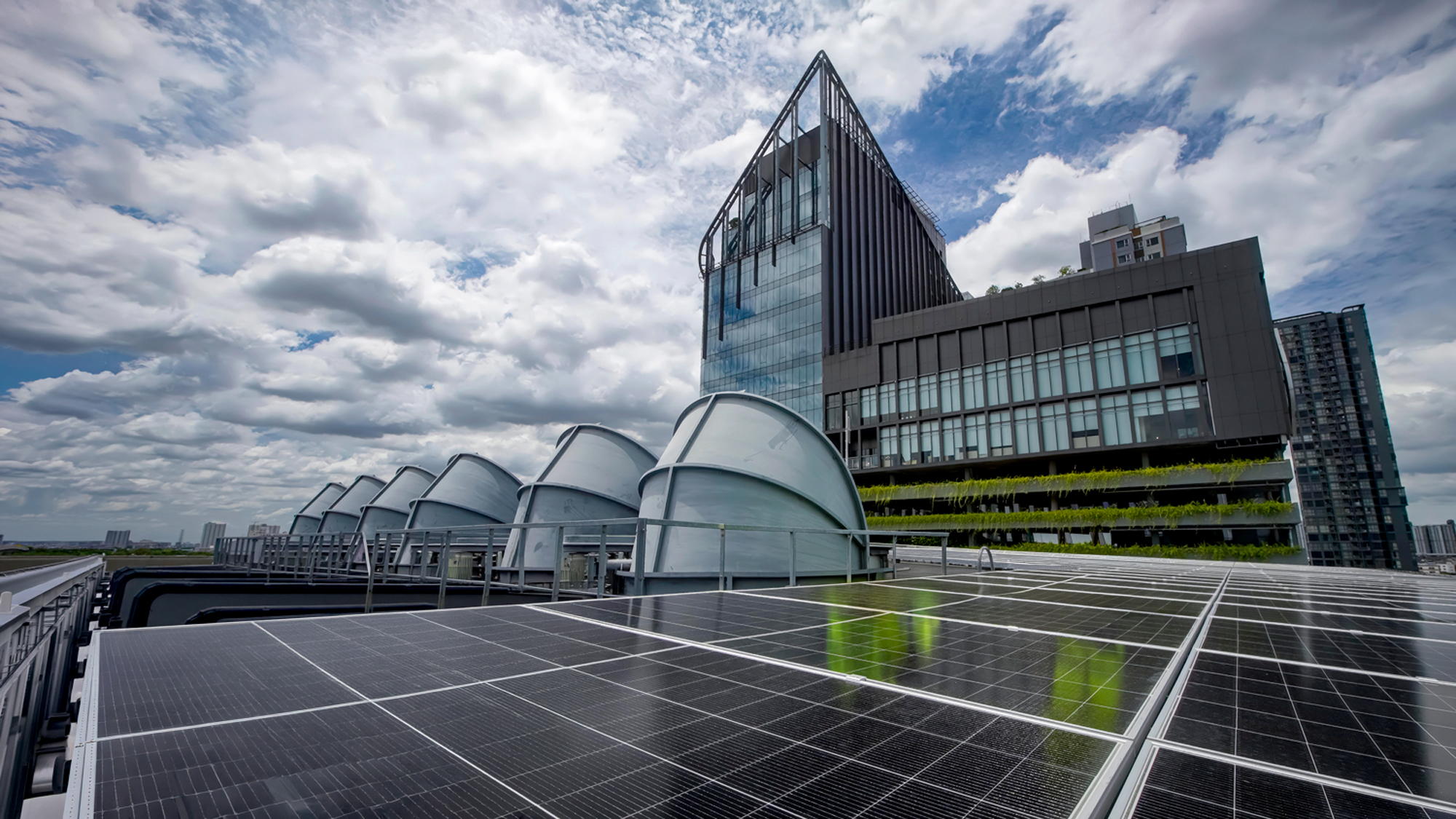 How Facilities Management Enables the Net Zero Transition