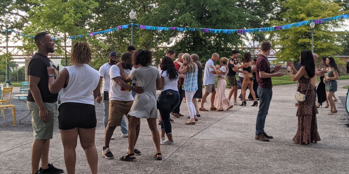 Free Beginner Salsa Class promotional image