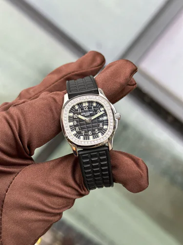 Patek Philippe Aquanaut Black Dial Diamond Bezel 4961A-001