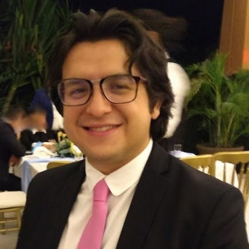 Picture of Paco Valdez - the author of the article