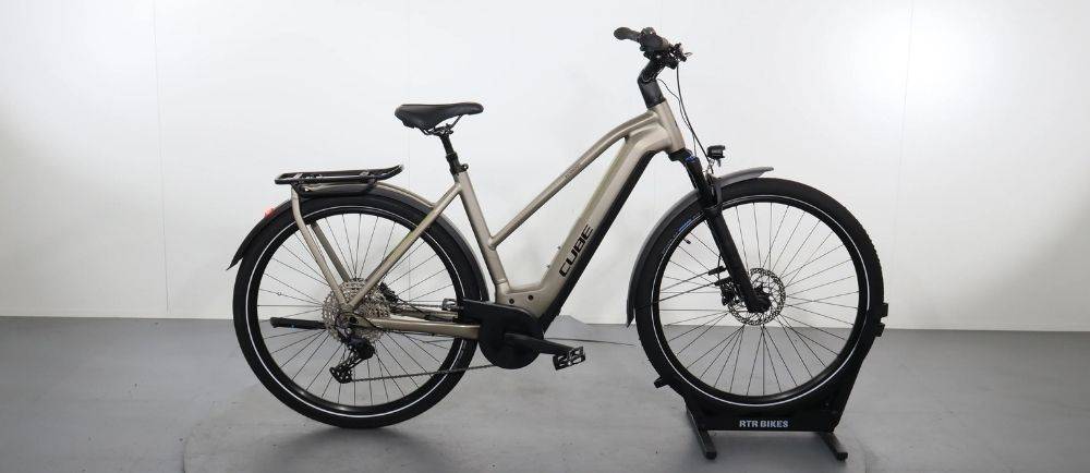 Cube Kathmandu Hybrid Pro 750