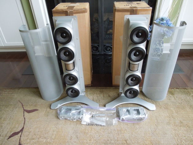 Gallo Acoustics Reference AV speakers  (1 PAIR) $3600 R...