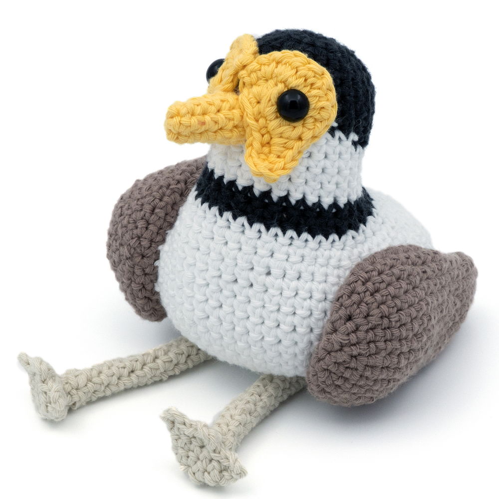 Amigurumi bontbekplevier vogel