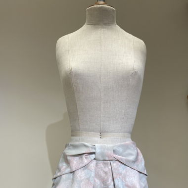 Skirt with bow