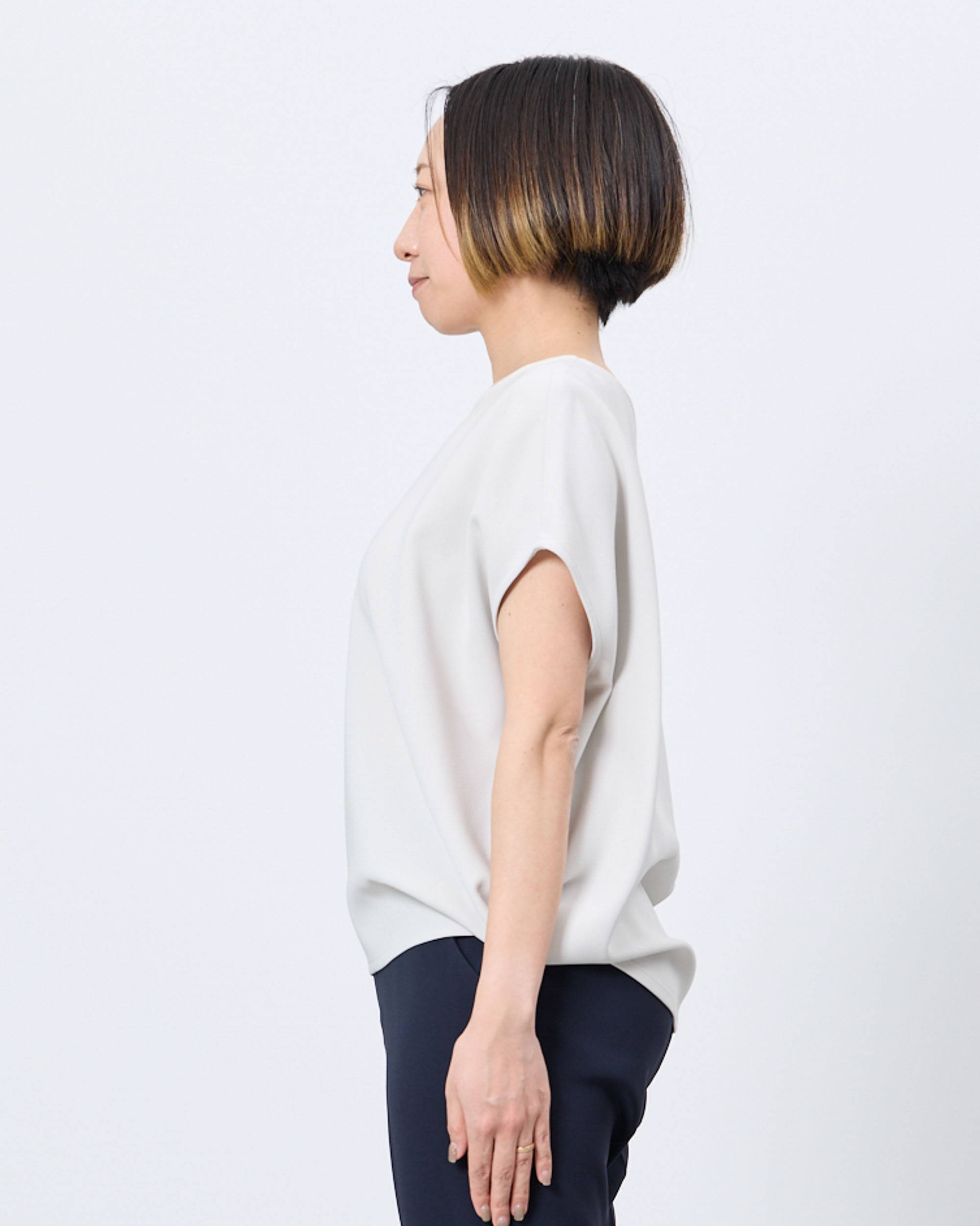 ショートスリーブコクーンブラウス着用レビュー