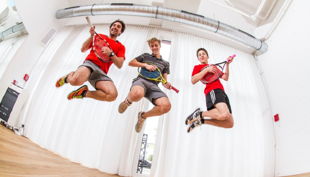 tennis academy wiesbaden kindergeburtstag luft tennis springen