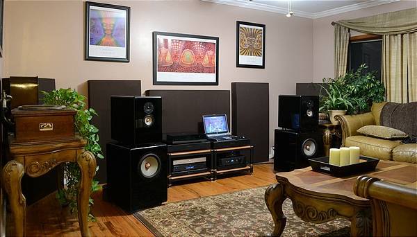 2 channel room, March 11'