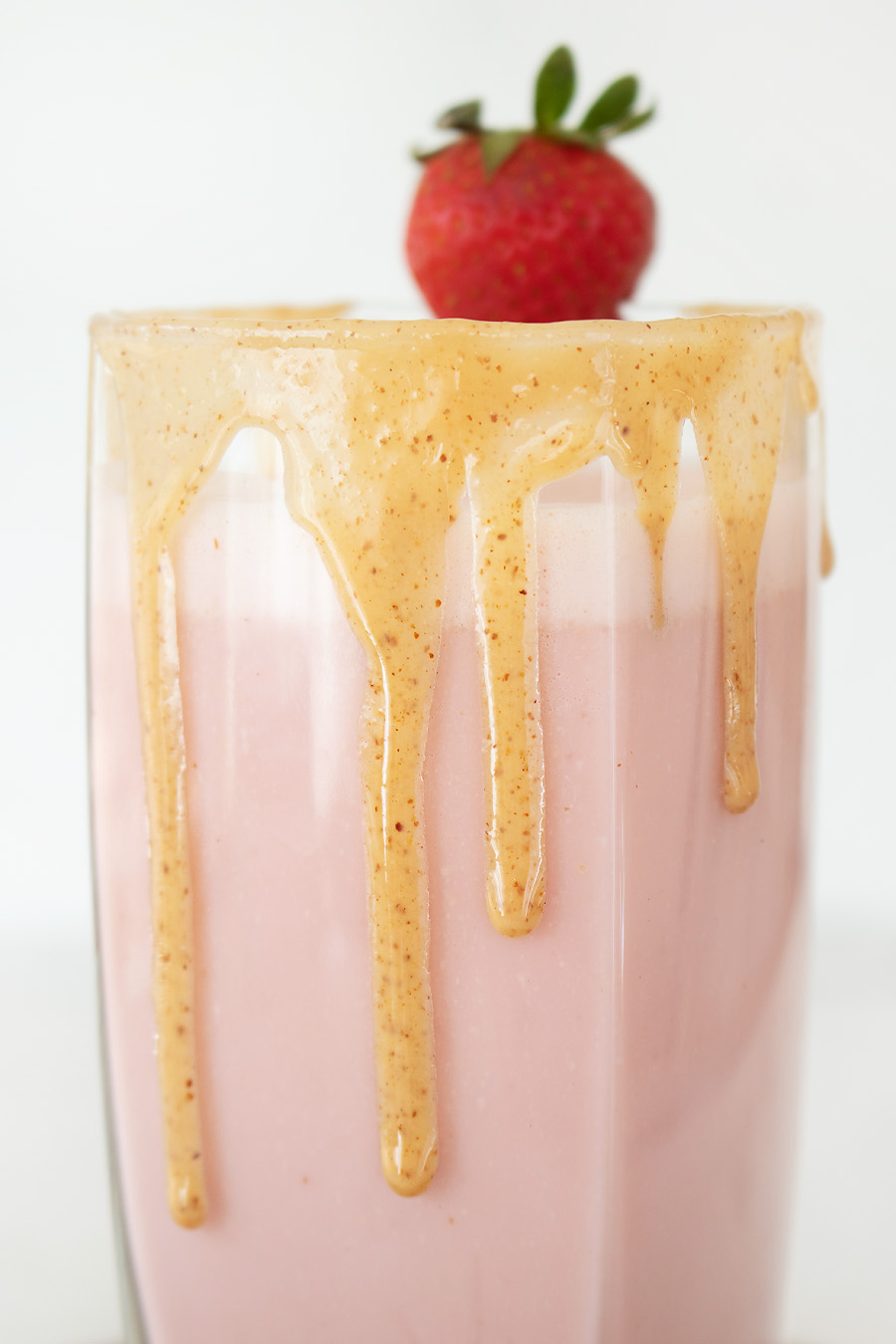 strawberry collagen protein shake