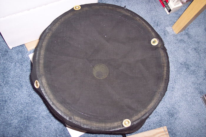 Single Tannoy 15" Silver with Tannoy crossover Black Ta...