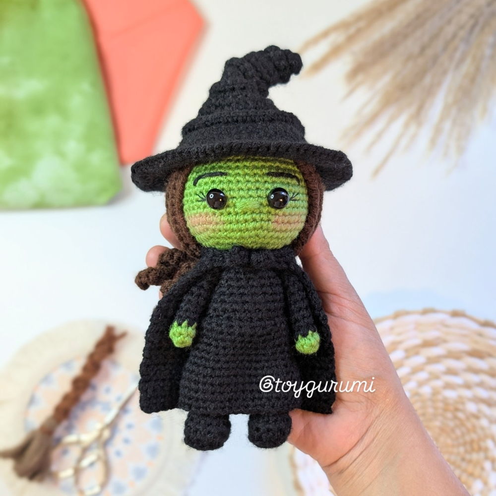 Elphaba Wicked Amigurumi