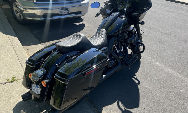 2022 HARLEY-DAVIDSON ROAD GLIDE ST motorcycle for rent near Vacaville, CA