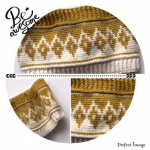 Crochet pattern for a crocheted cowl