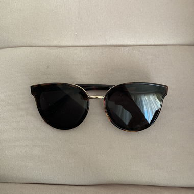 Sonnenbrille