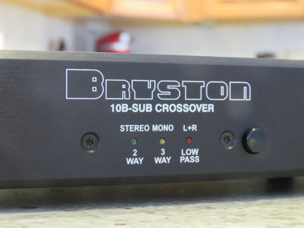 Bryston 10B Sub Electronic Crossover XLR