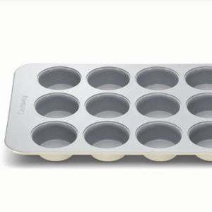 Muffin Pan - Cream