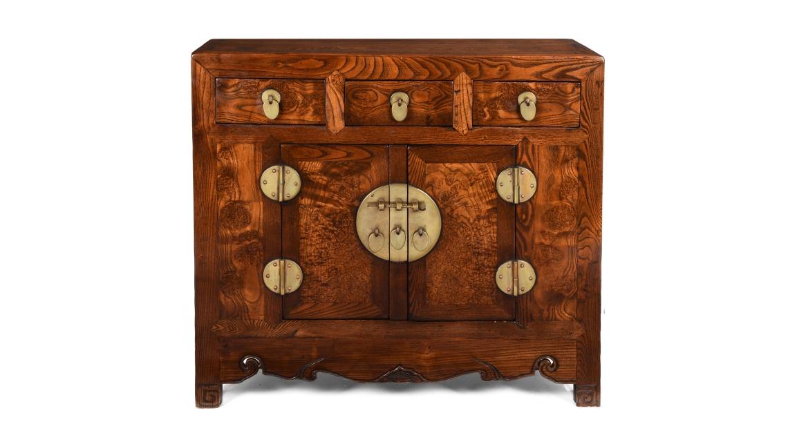 Antique oriental sideboards - This burr elm Chinese sideboard is antique and dates from the 19th century | Indigo Antiques
