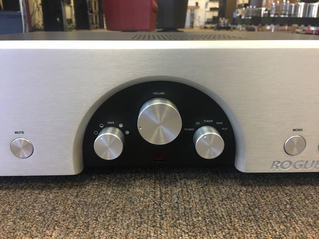 Rogue Audio Ninety Nine Super Magnum Phono Stage Includ...