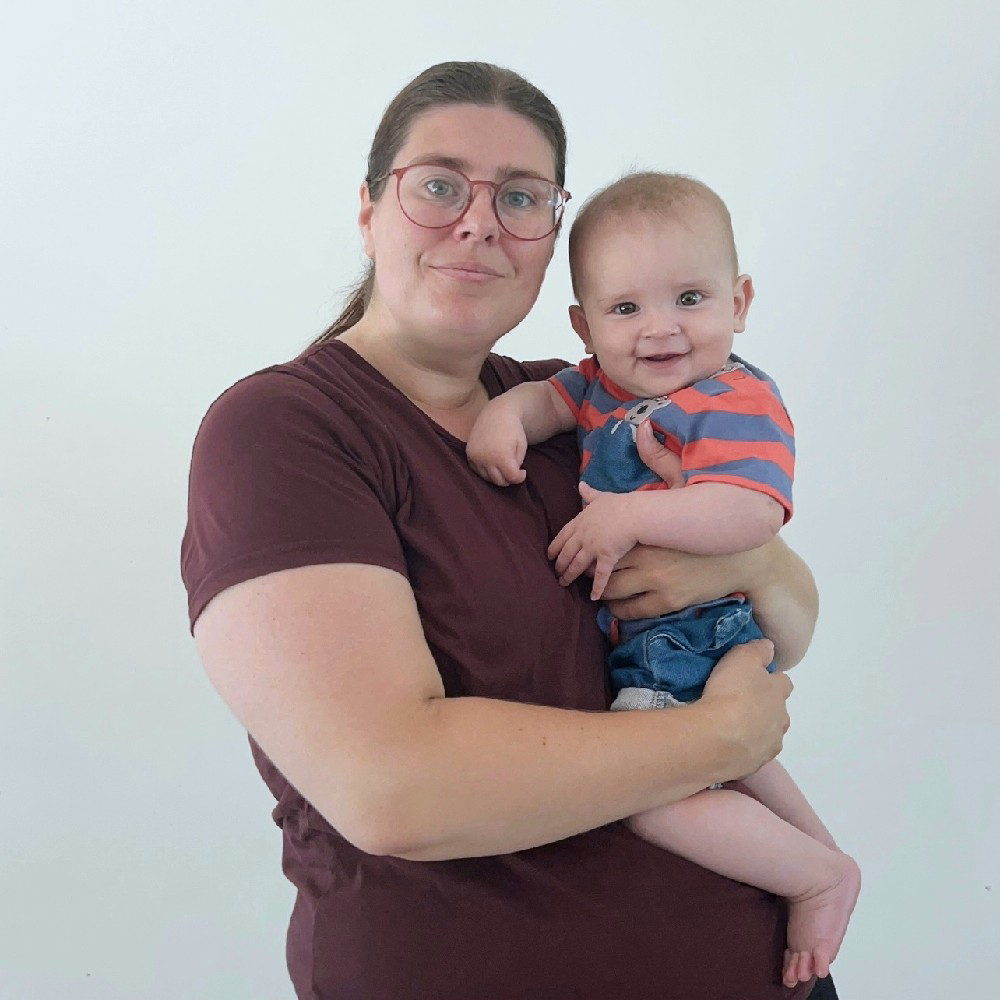 mama.and.her.gumnuts cover