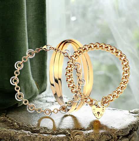 Gold and silver ladies jewellery - Pobjoy Diamonds