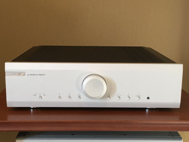 Musical Fidelity M6 500i M6si Mint Cond. One Owner