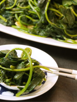 Easy Vegetable Stir-Fry (Sweet Potato Leaves) Recipe