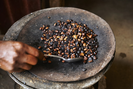 Traditional Ethiopian coffee beans roasting.jpg