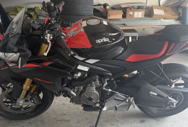 2026 APRILIA TUONO 660 FACTORY motorcycle for rent near Mont Belvieu, TX
