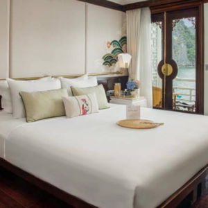 Executive Cabin - Upper Deck