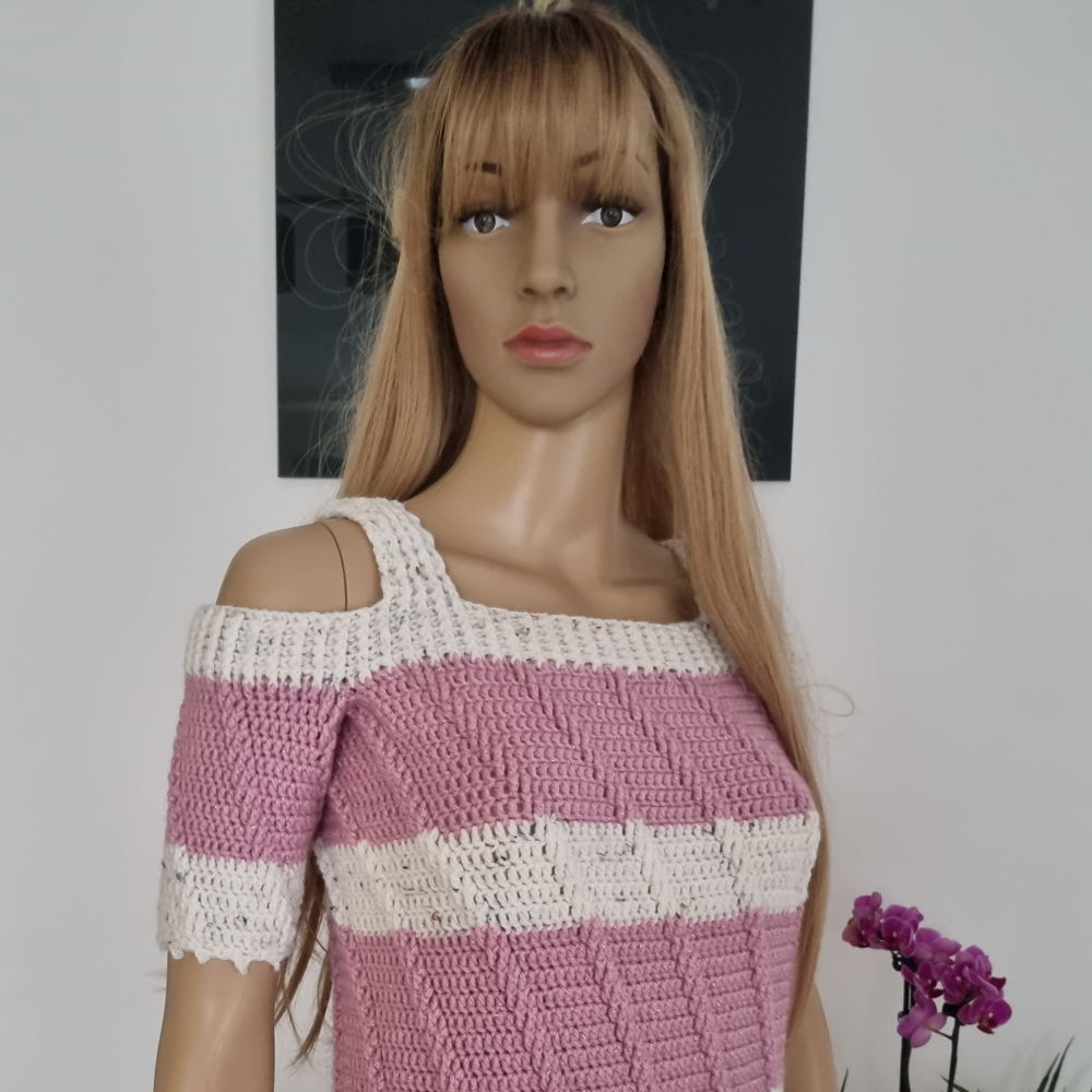 Crochet elegant sweater