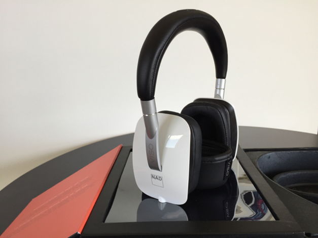 NAD VISO HP50 Headphones