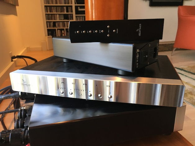 DAC w/ remote and Power supply