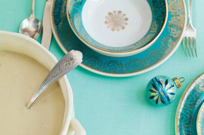 Cream of Cauliflower Soup with Arugula and Almonds