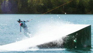 alpincenter wasserski parcour