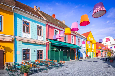 Private Guided Tour to Szentendre & Visegrád Castle (Danube Bend)