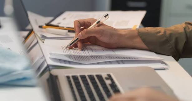 Where Voice AI Gets Its Answers: Knowledge Management