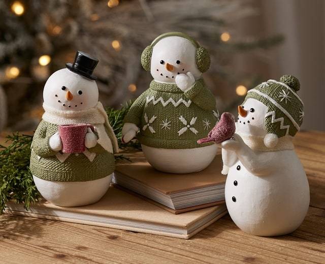 raz imports christmas tree ornament glass ball with cardinal and glitter detail