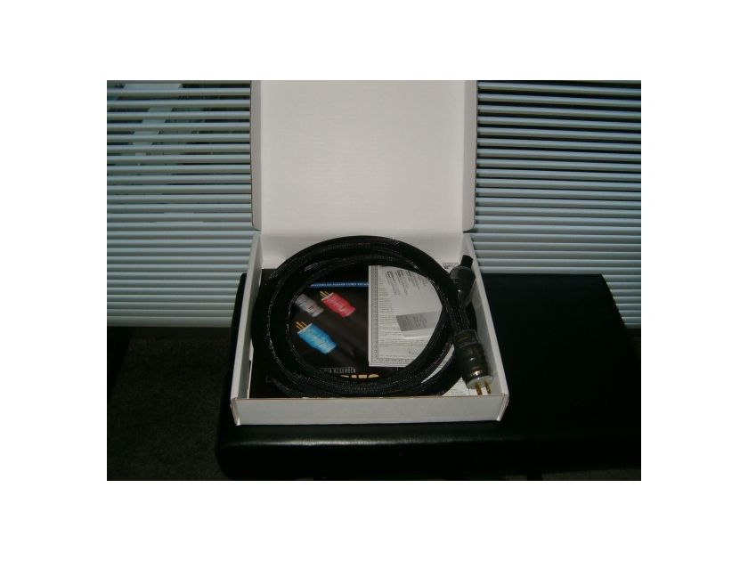 SHUNYATA BLACK MAMBA CX POWER CABLE