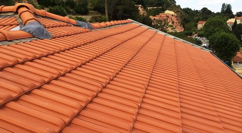 Rénovation d’une toiture en tuiles de Marseille sur une villa à La Turbie — photo 13 sur 28 — CEG TOITURE