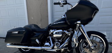 2018 HARLEY-DAVIDSON ROAD GLIDE motorcycle for rent near CITRUS HTS, CA