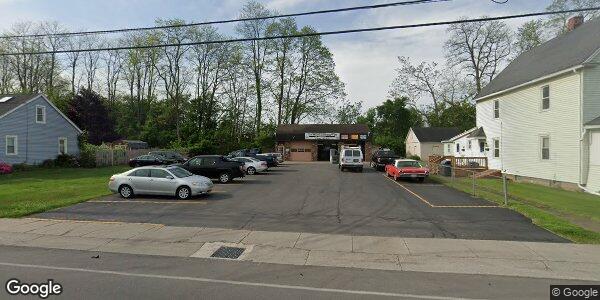 VanThof's Auto Service exterior